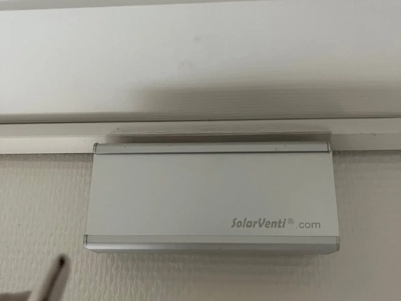 Billede 4 - Solarcenti solseller til ventilation af sommerhus