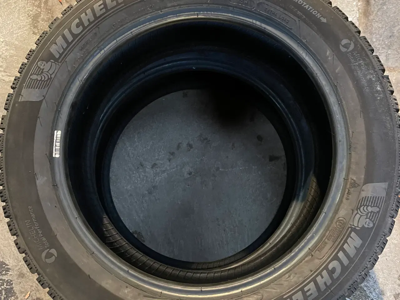 Billede 1 - 17" Michelin 205/55/17 Ref.L6 vinterdæk