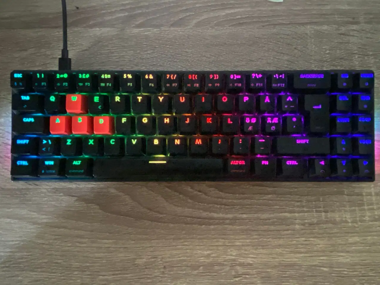 Billede 2 - RGB Tastatur kan tilpasses