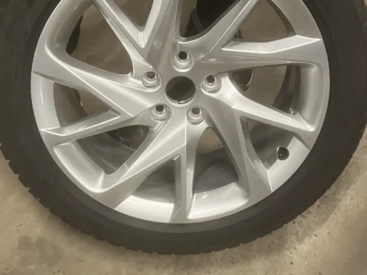 Billede 1 - Cupra Formentor Alu Vinterhjul. Kun kørt en sæson 