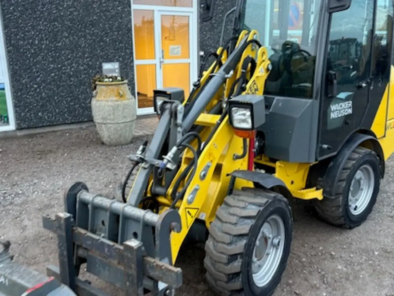 Billede 5 - Wacker Neuson wl20 MED HUS, HYDRAULISK SKIFT, SKOVL OG GAFLER