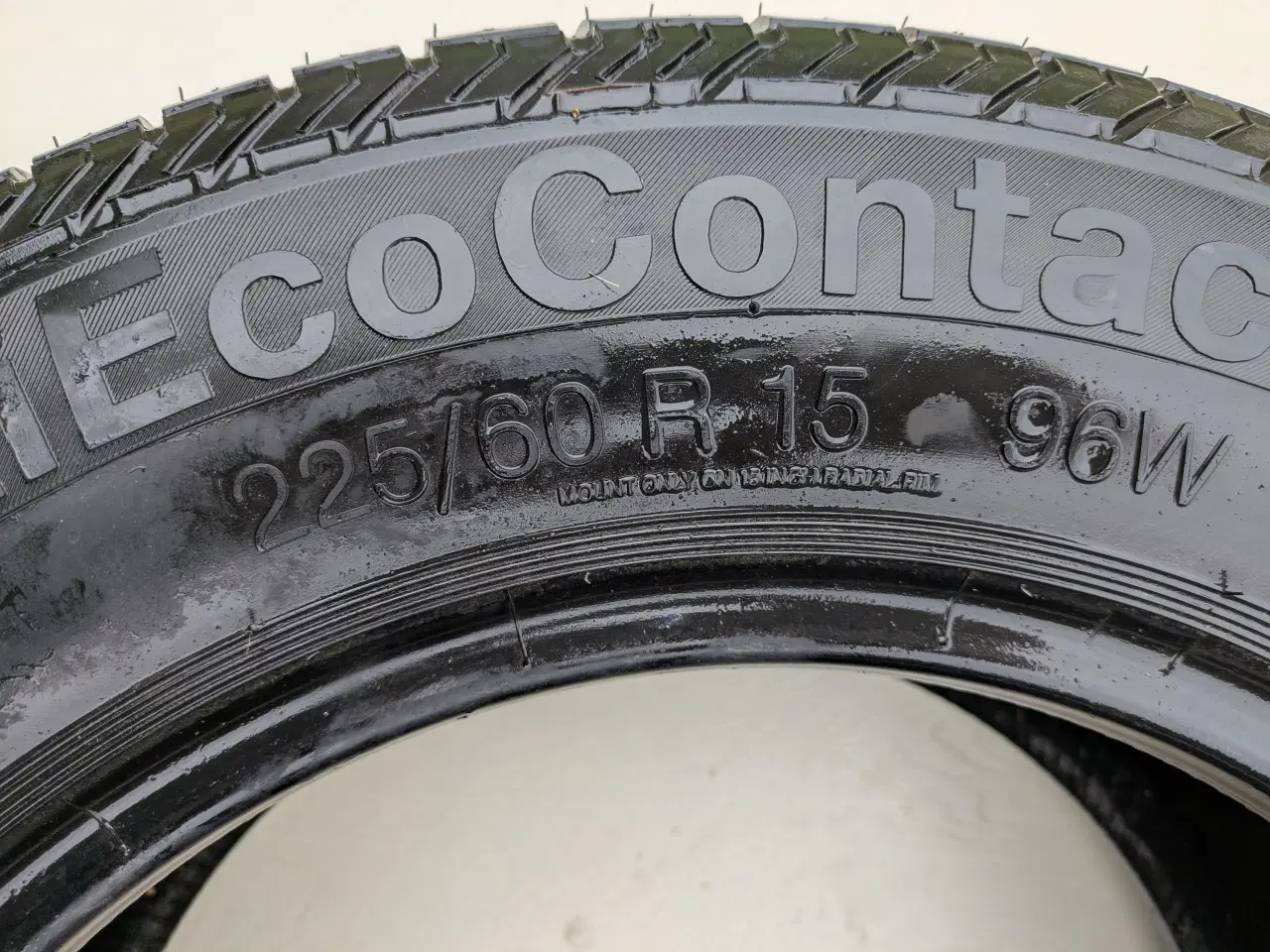 Billede 2 - NYE DÆK 255/60R15