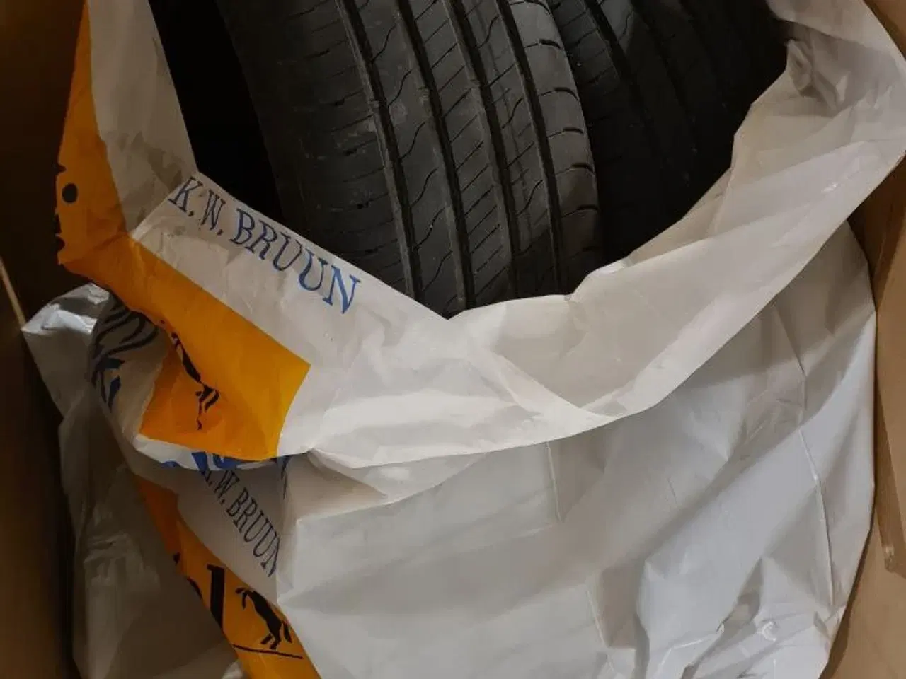 Billede 5 - GOODYEAR sommerdæk, 205/55R16. VW Golf.