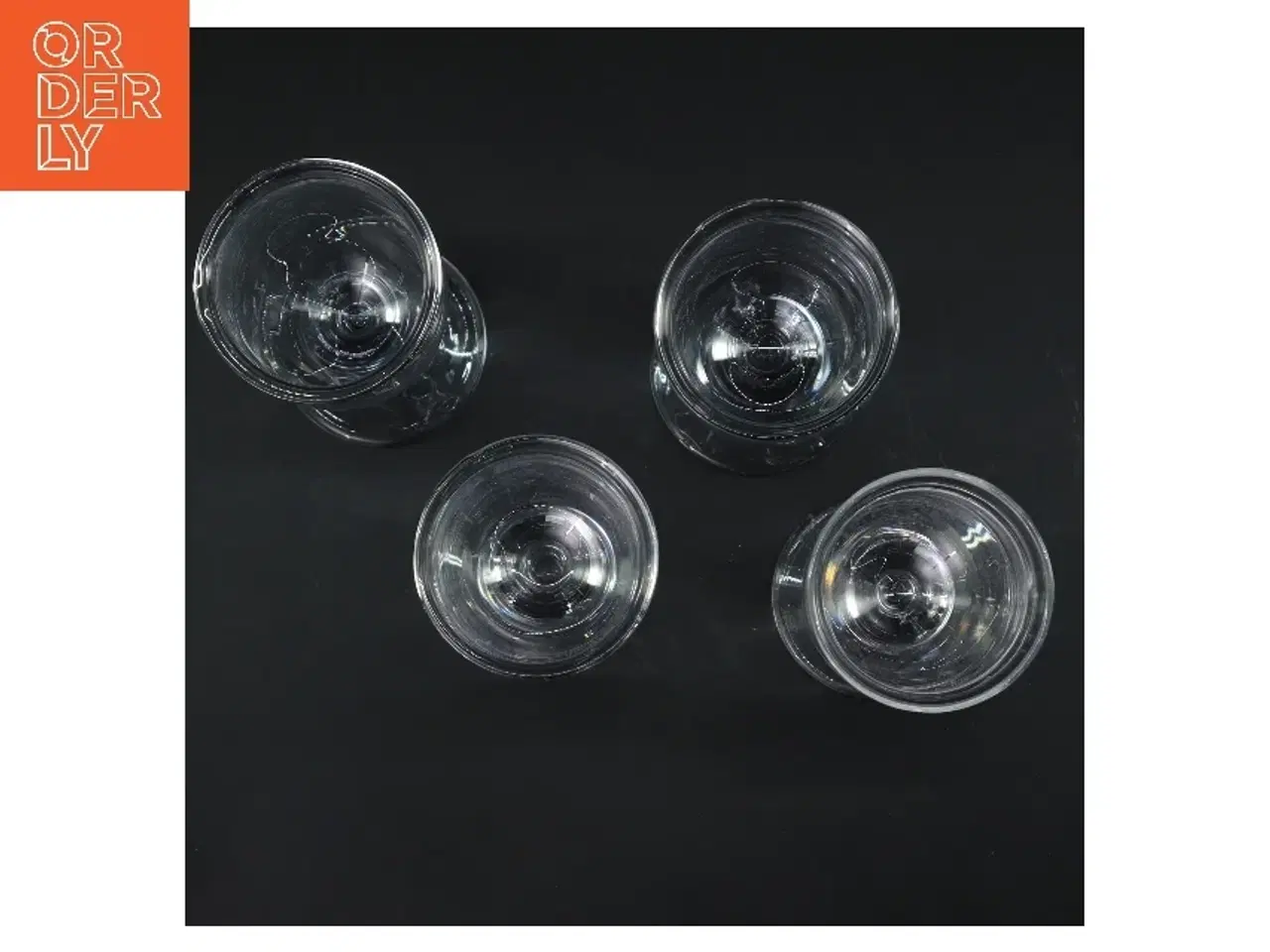 Billede 3 - Sæt af 4 Ideelle vinglas (str. 4 stk Ø 6,5 cm længde 17,5 cm)