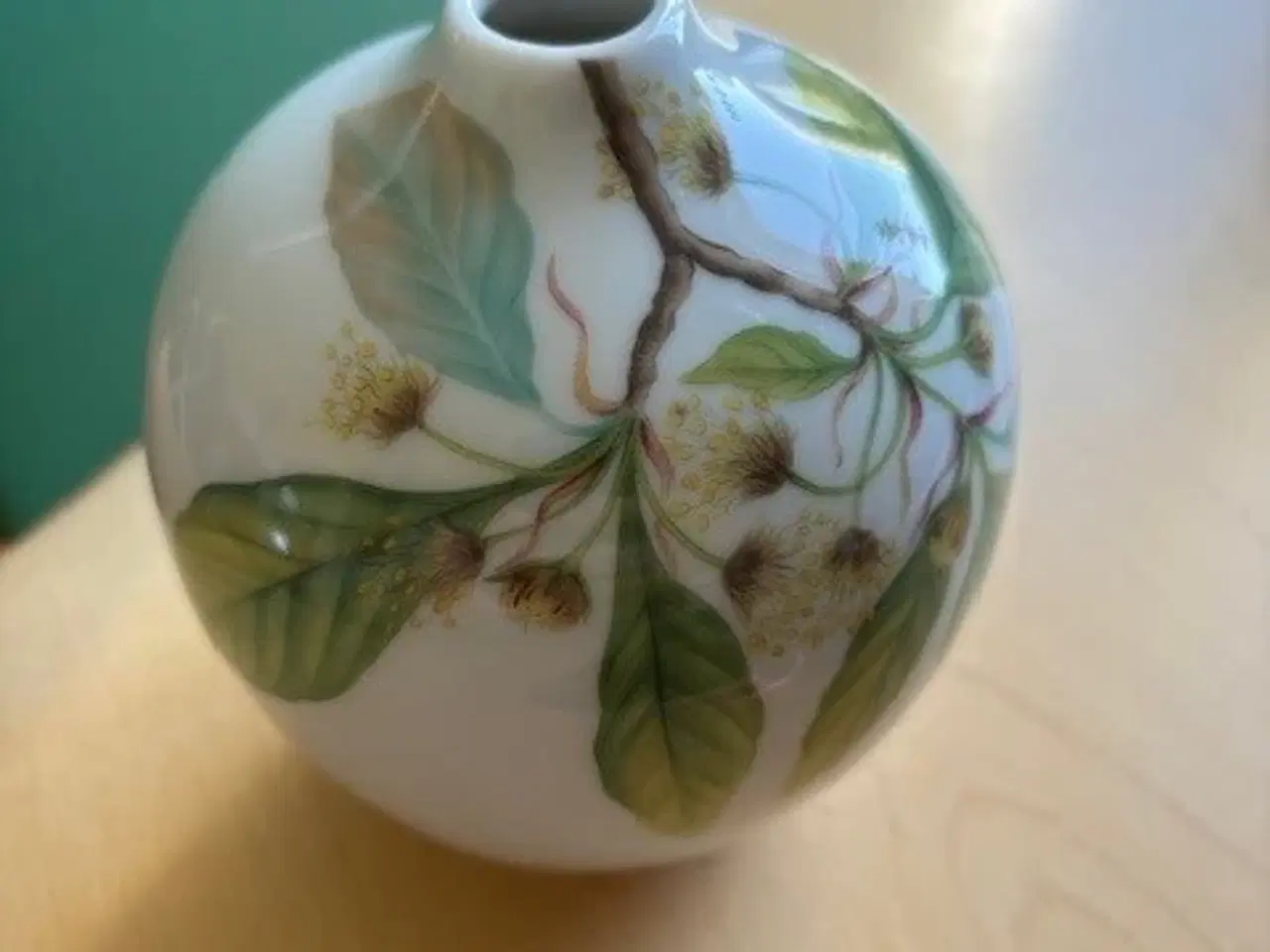 Billede 1 - Royal Copenhagen Vase Beech Spring 2024 13 cm. 