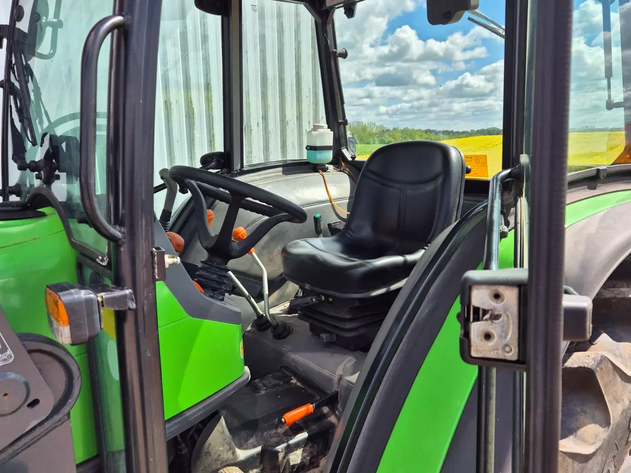 Billede 10 - Deutz Agrolux 310 Med Frontlæsser