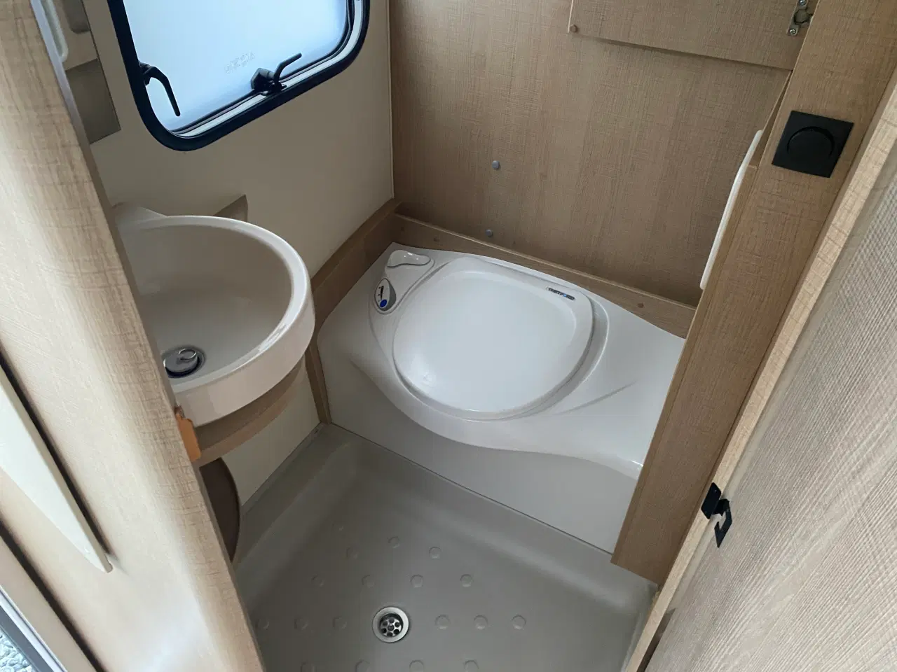 Billede 6 - Burstner Premio 395 TS