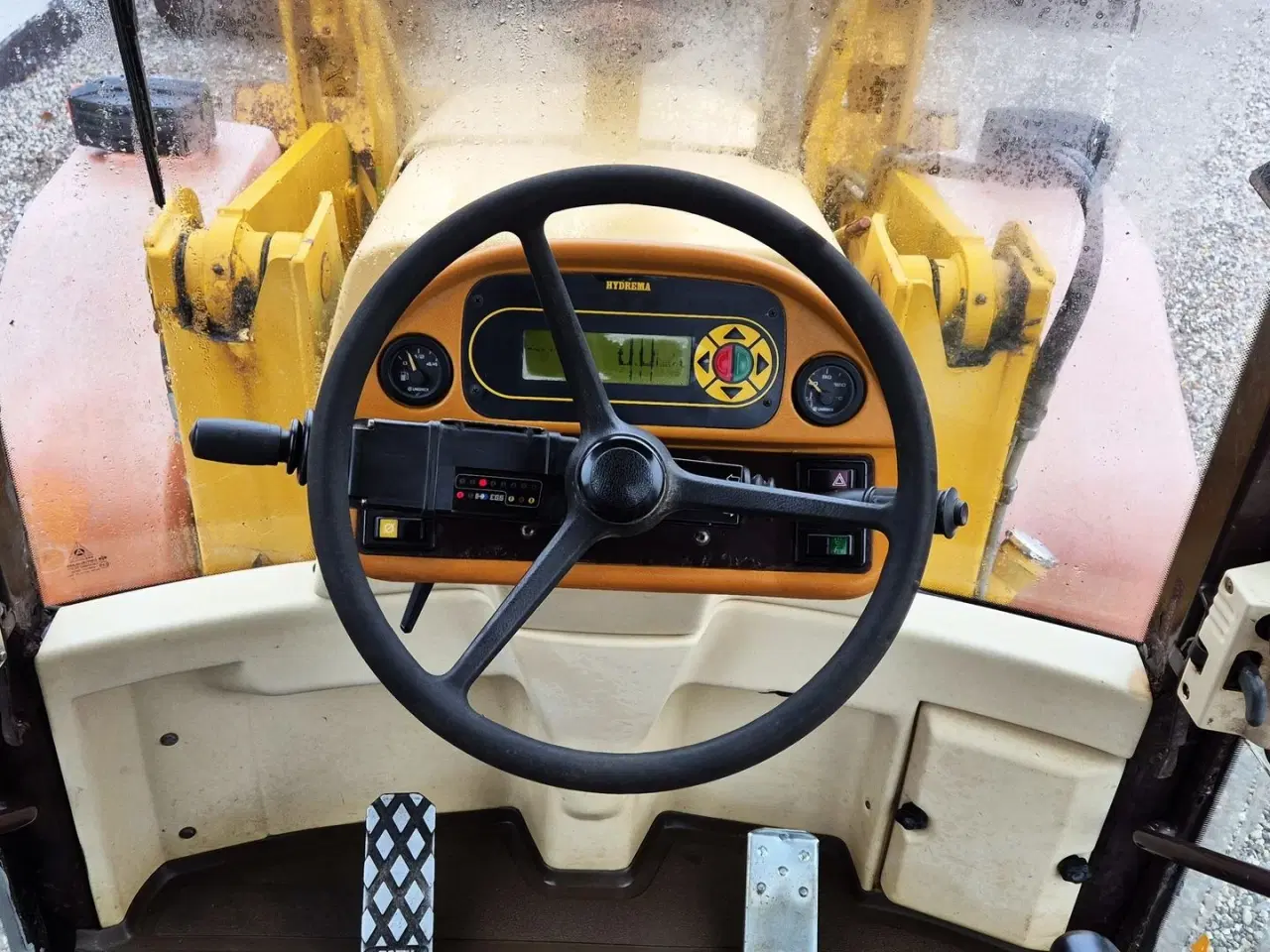 Billede 17 - Hydrema 906B / hy. skift for og bag / skovlsæt / årgang 1997