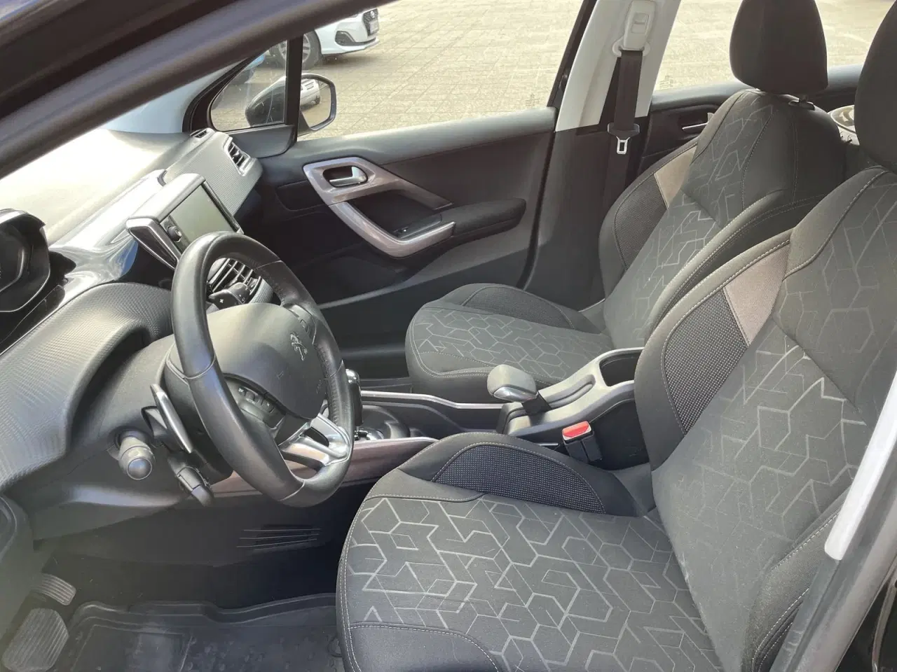 Billede 9 - Peugeot 2008 1,2 e-VTi 82 Style ESG