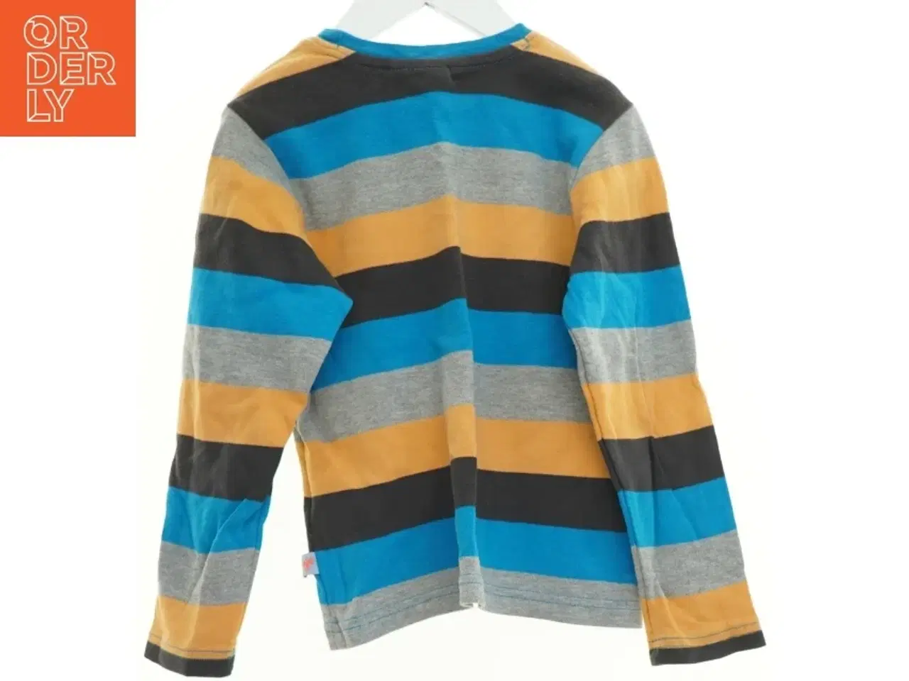 Billede 2 - Bluse fra Hummel (str. 110 cm)