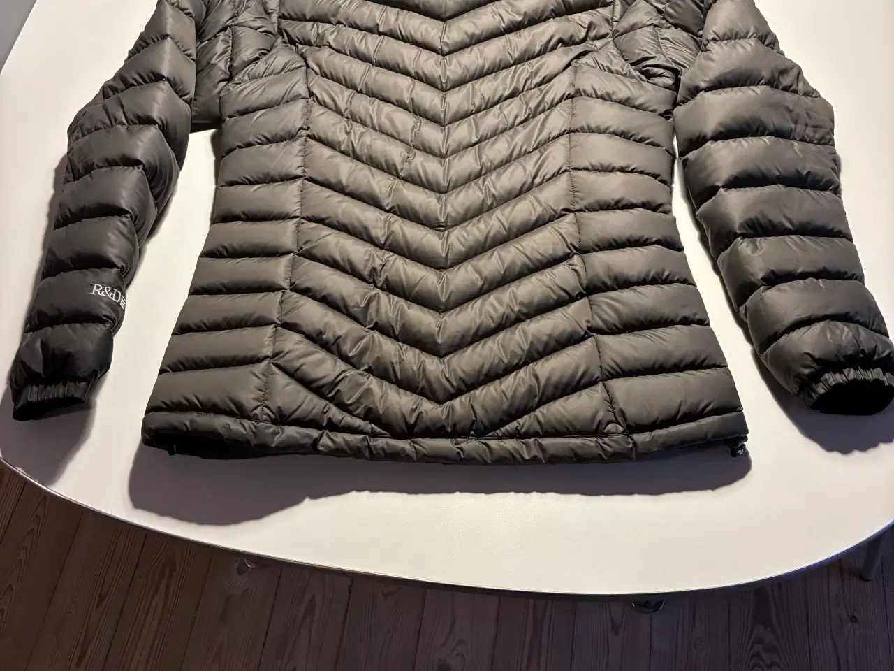 Billede 3 - Flot army-grøn jakke