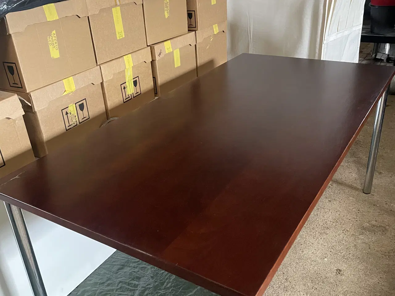 Billede 1 - Mahogni bordplade m.stål ben