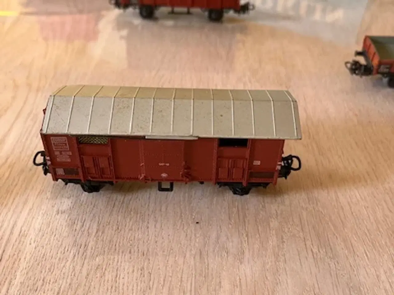 Billede 7 - Märklin togsæt med skinner, godsvogne, bro m.m.