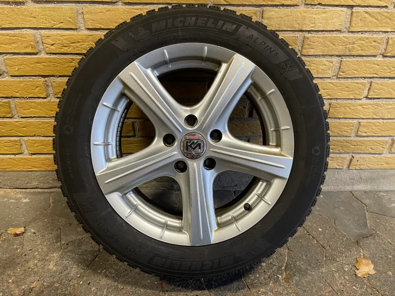 Billede 3 - Vinterdæk 4x Michelin Alpin 6 205/55/R16 alu-fælge