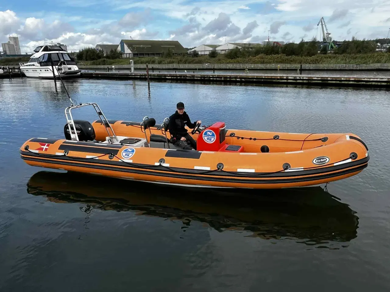 Billede 15 - Pro-safe RIB 740 med 150 Mercury