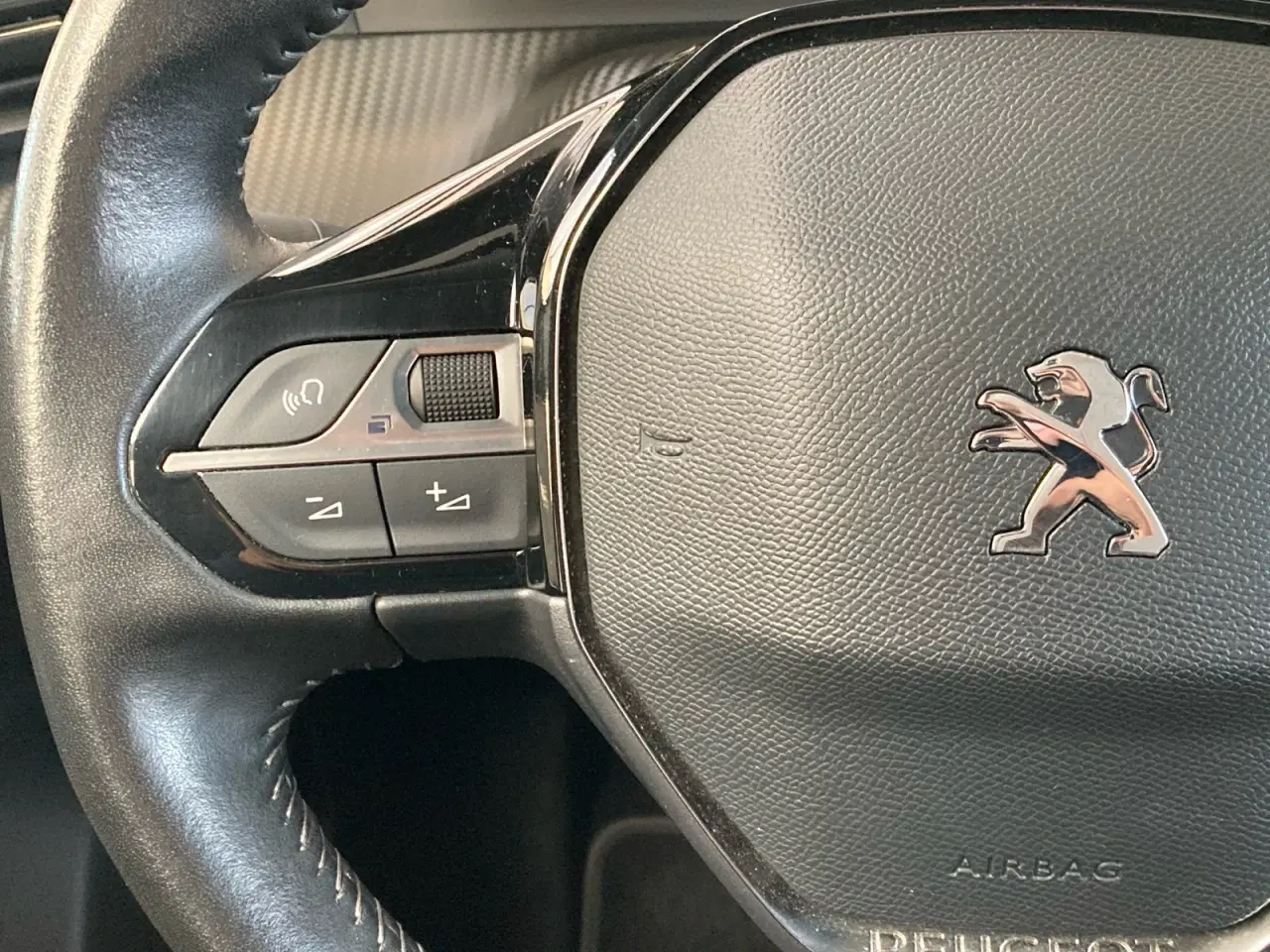 Billede 13 - Peugeot e-2008 50 Allure Pack