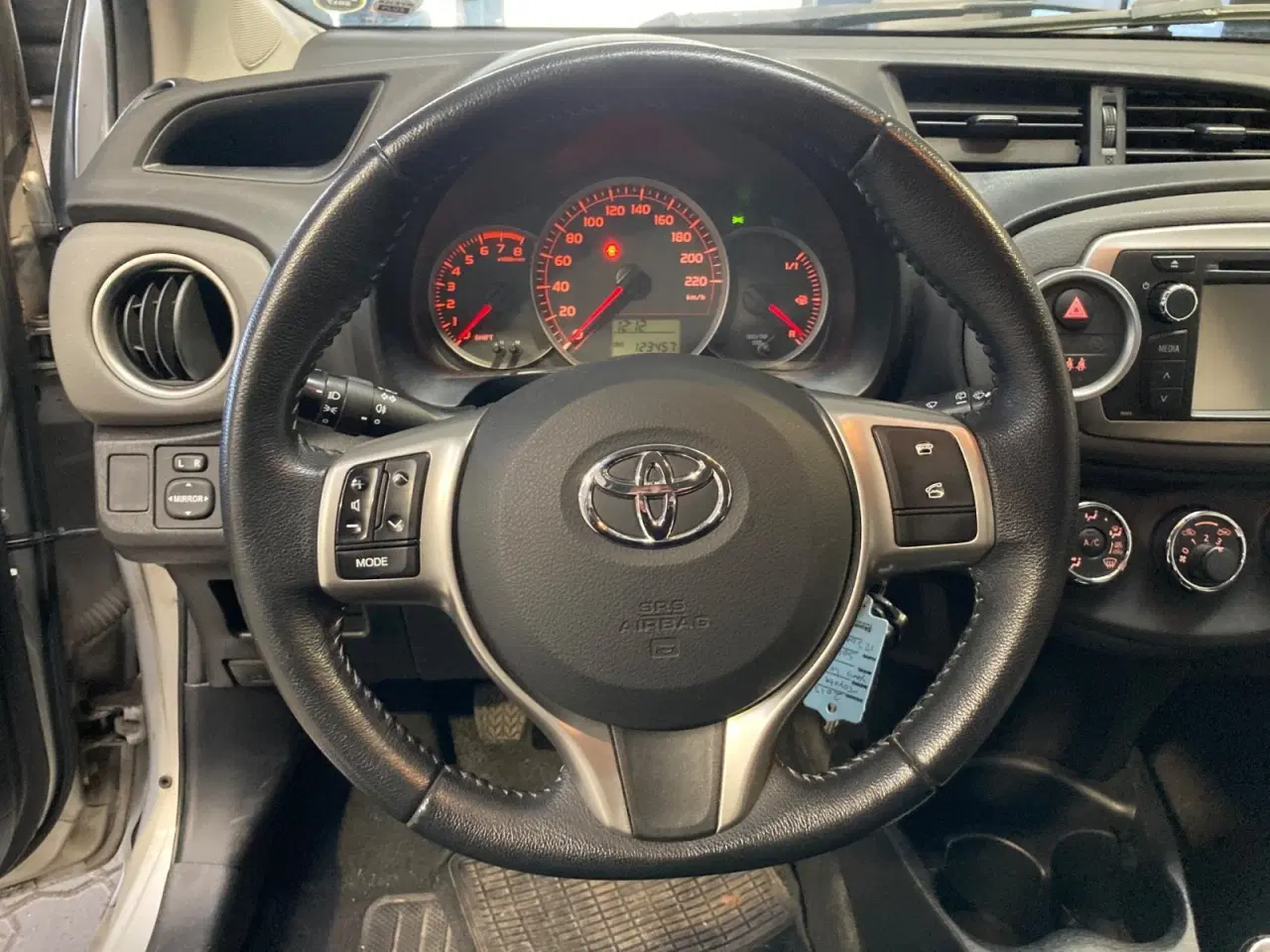 Billede 6 - Toyota Yaris 1,0 VVT-i T2 Touch