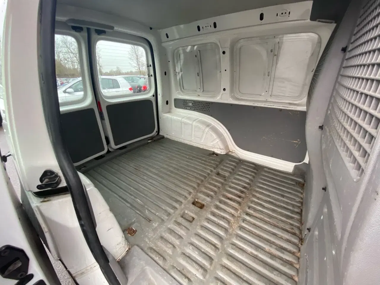 Billede 7 - VW Caddy 1,4 16V 75HK Van