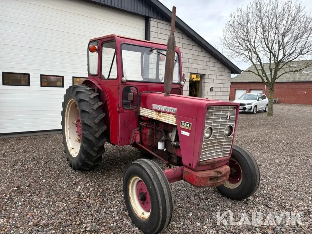 Billede 4 - Veterantraktor International 624 IH