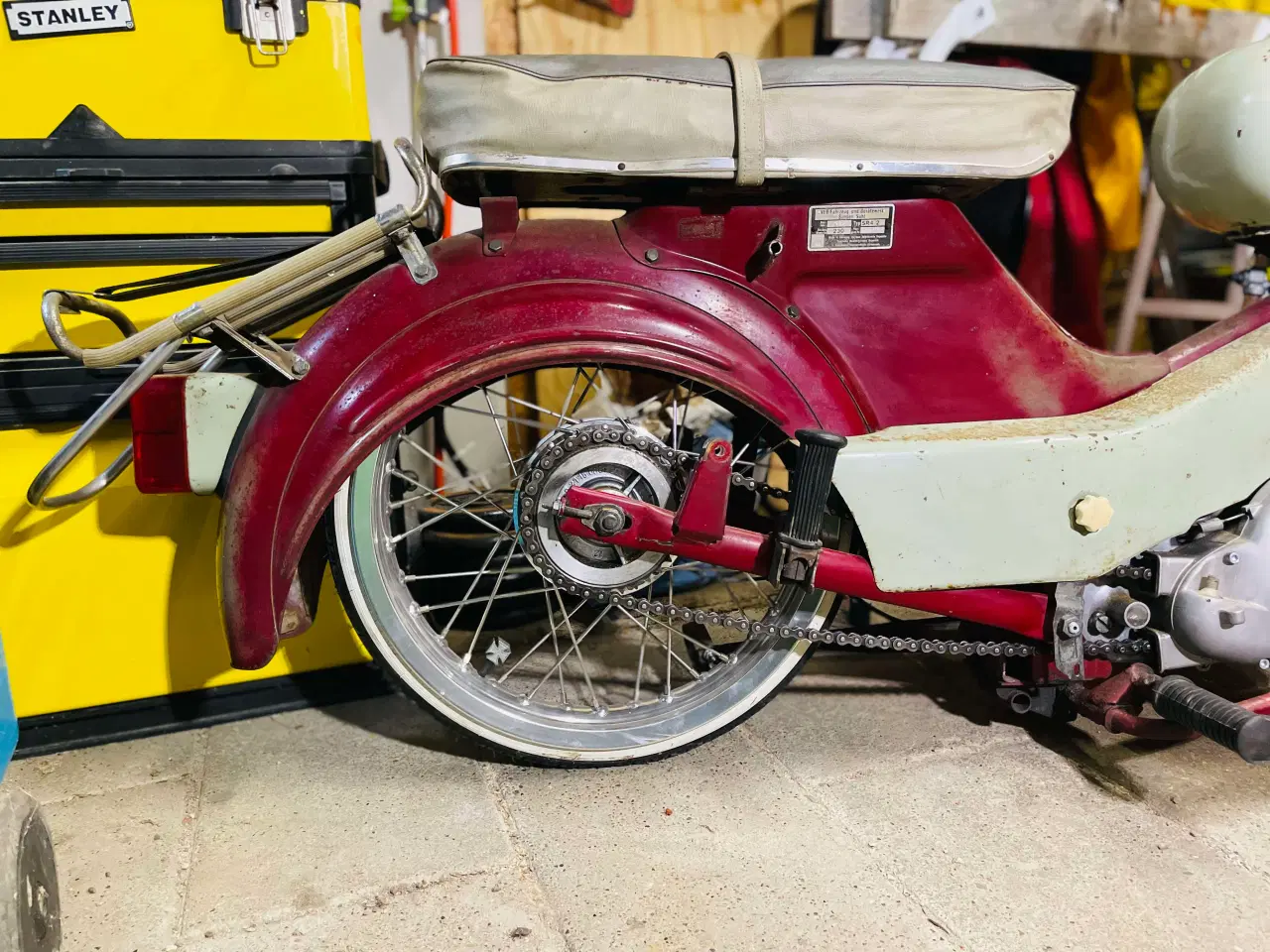 Billede 1 - Simson star Knallert