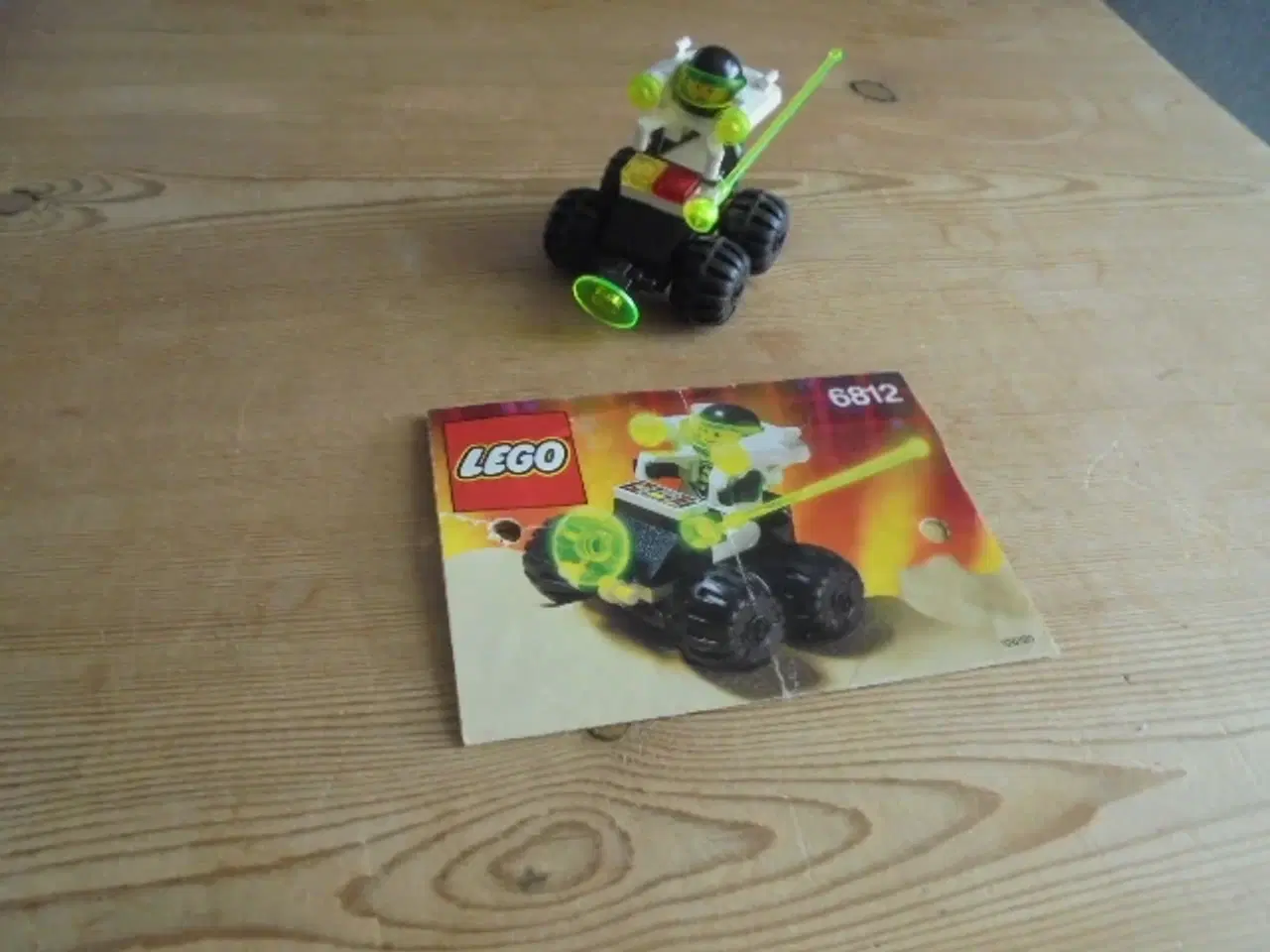 Billede 1 - LEGO 6812 - Space: Blacktron II: Grid Trekkor  
