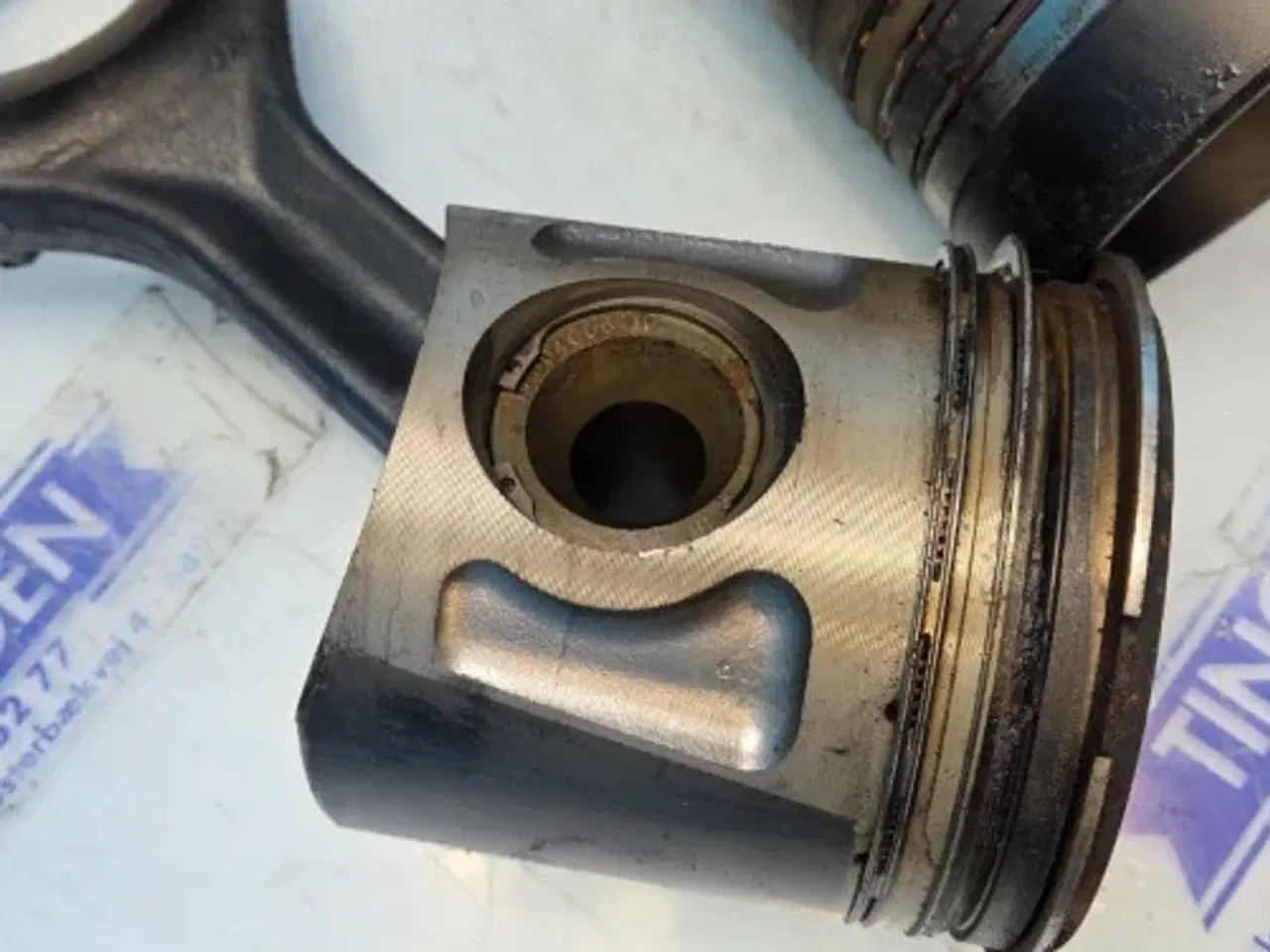 Billede 4 - Iveco Cursor13   Stempel  Sæt   8094840