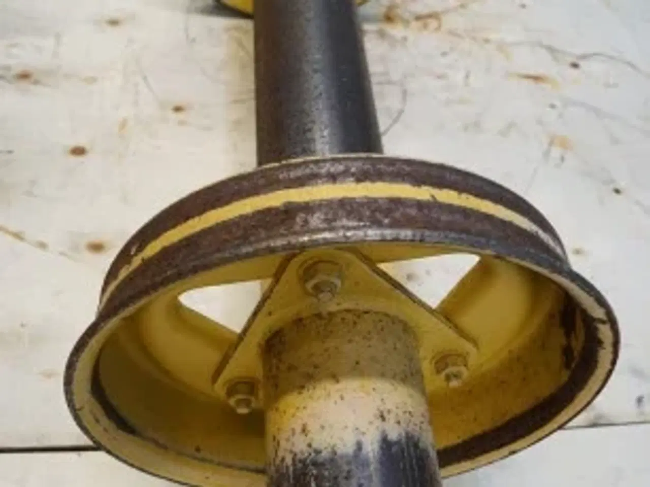 Billede 3 - New Holland TX34 Aksel 84000390