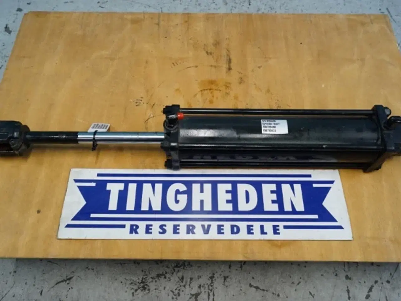 Billede 1 - New Holland BB9090 Cylinder 700733423