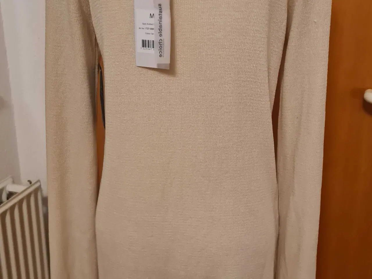 Billede 4 - Ny mini strik kjole str M