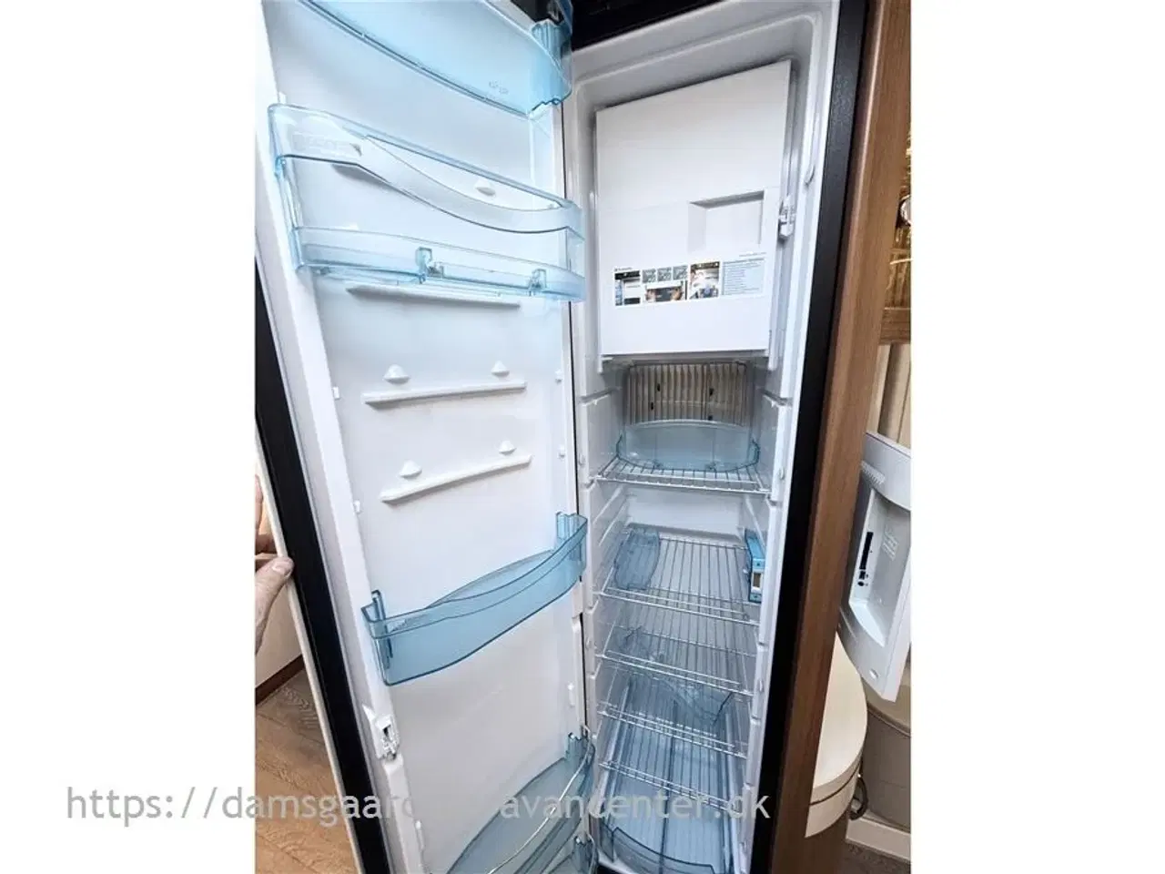 Billede 14 - 2016 - Hobby Excellent 560 CFe   Dobbeltseng-Gulvtemp.-Mover-Telt