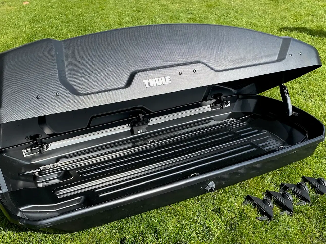 Billede 1 - Thule Force XT M tagboks - 400 liter