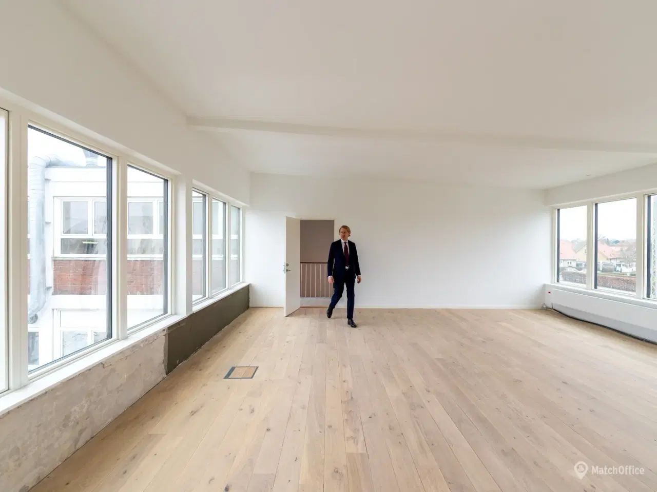 Billede 2 - Moderne. luksuriøst og lyst kontor med åben planløsning i Valby