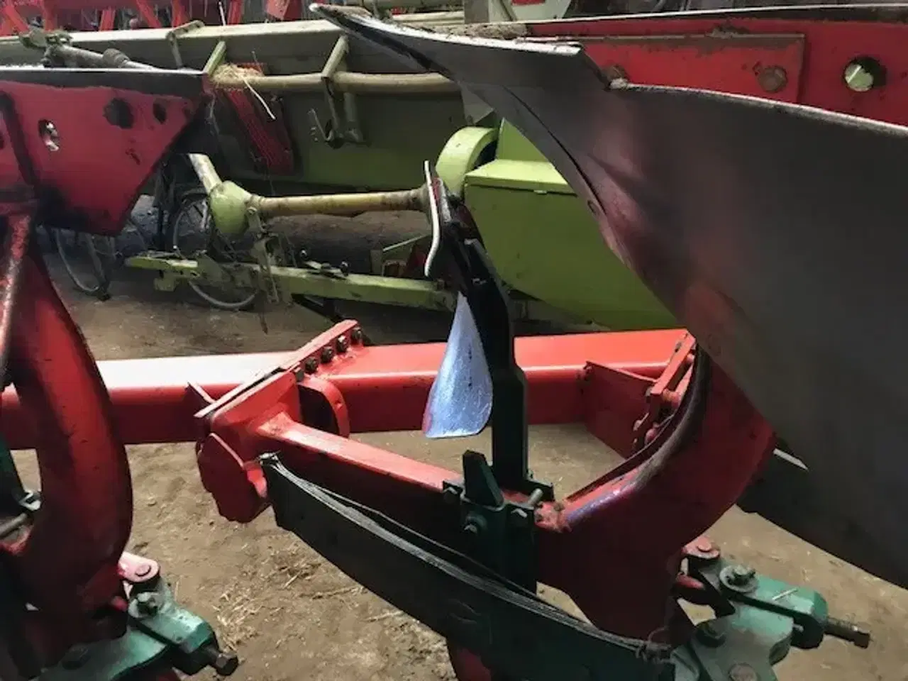 Billede 8 - 5 furet vendeplov Kverneland