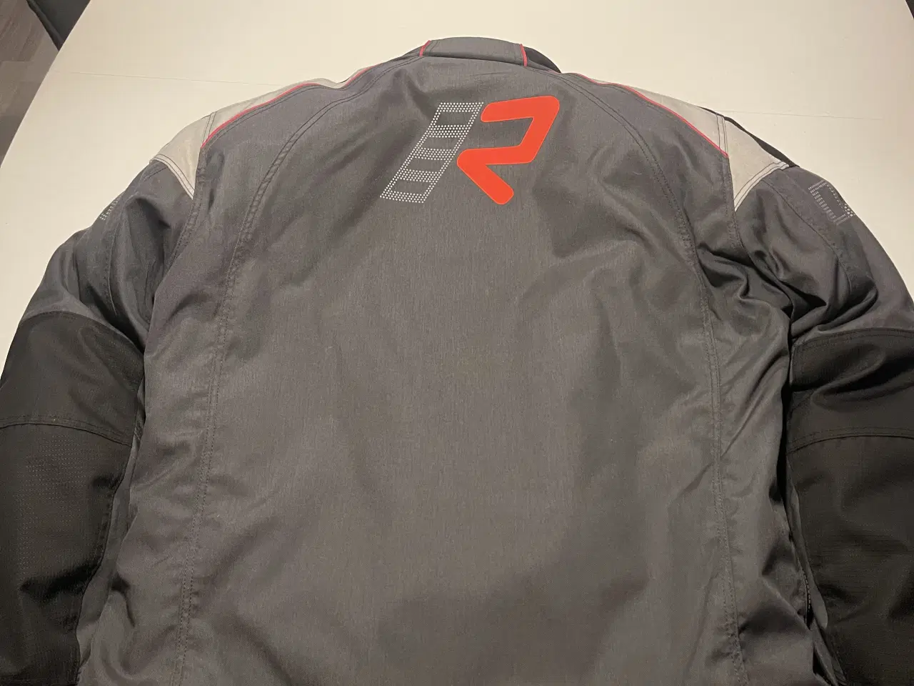 Billede 4 - Rukka str 50