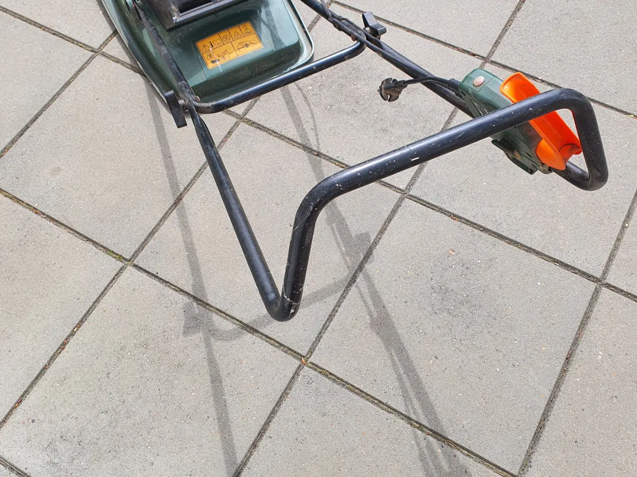 Billede 3 - 220V elektrisk plæneklipper