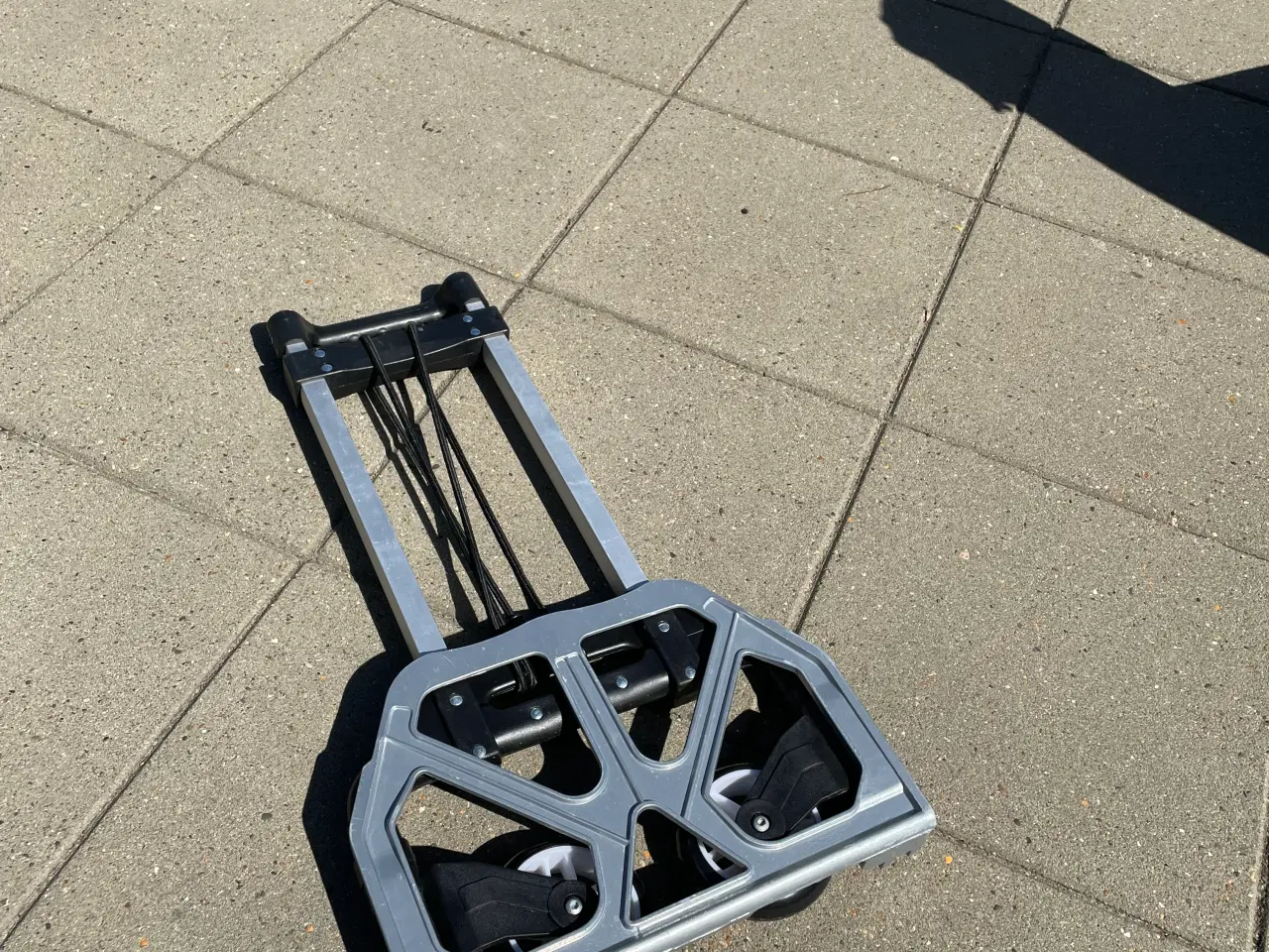 Billede 3 - Camping trolley og tørestativ