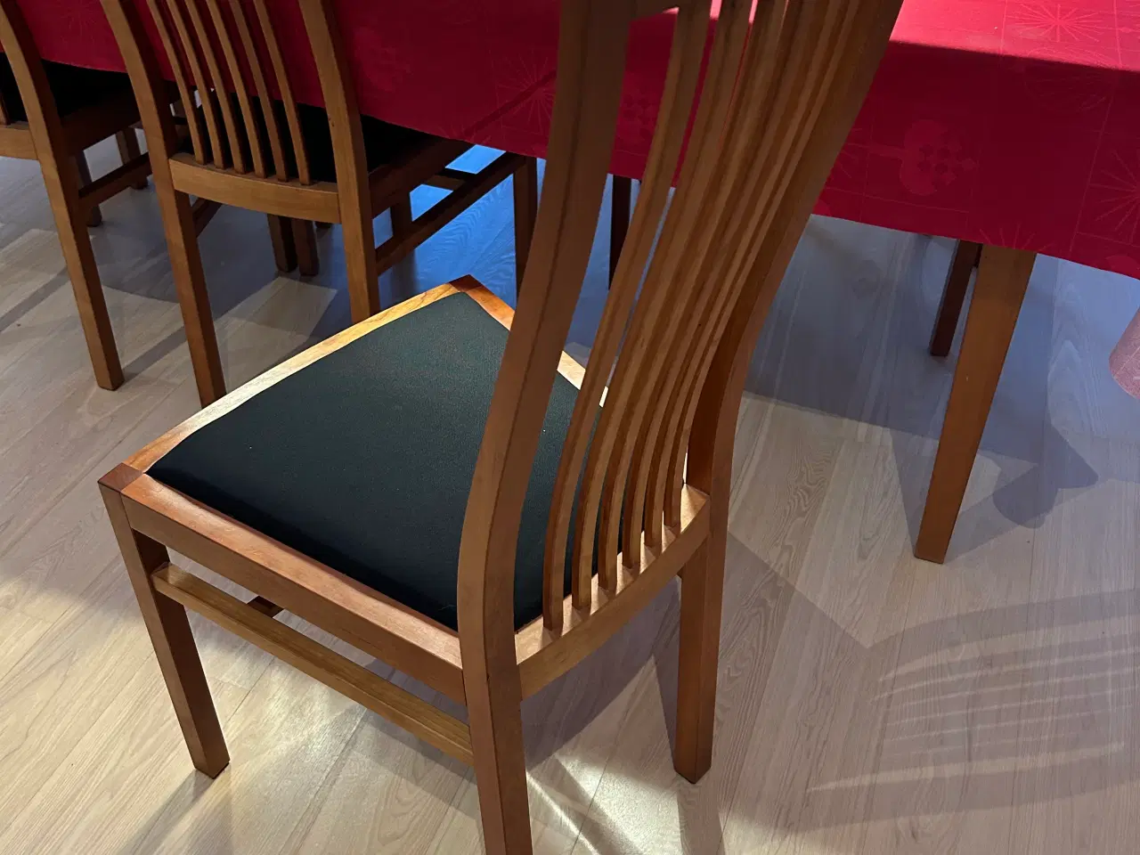 Billede 4 - Spisebord fra Bernstorffsminde møbelfabrik