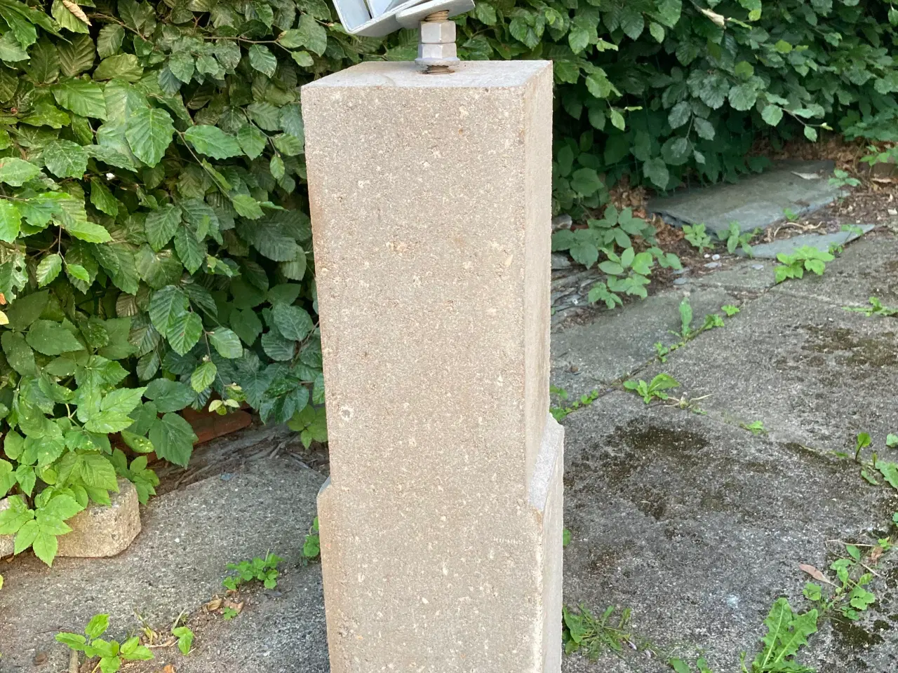 Billede 1 - Stolpe fundament (beton)