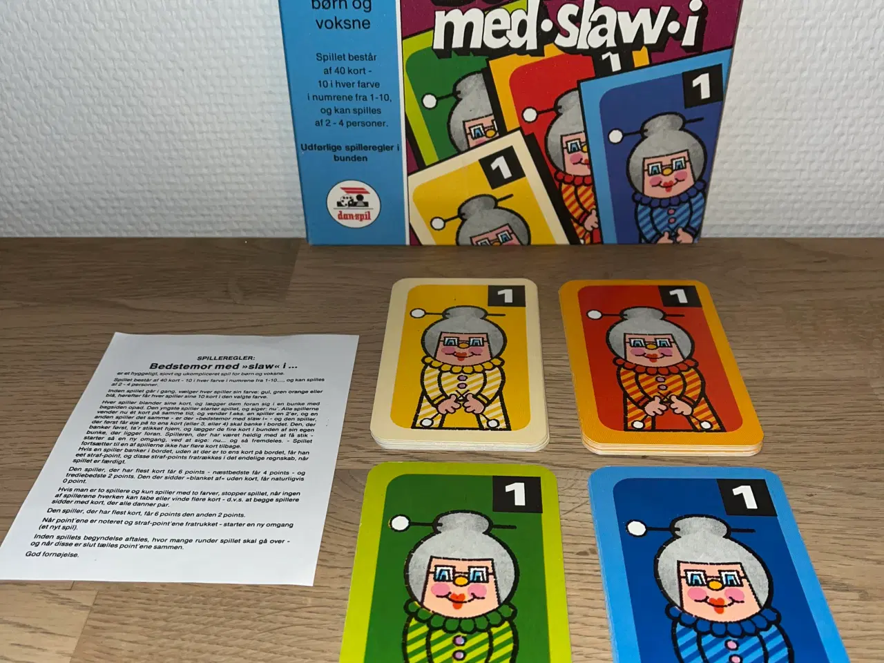 Billede 2 - KOMPLET SPIL: Bedstemor med slaw i