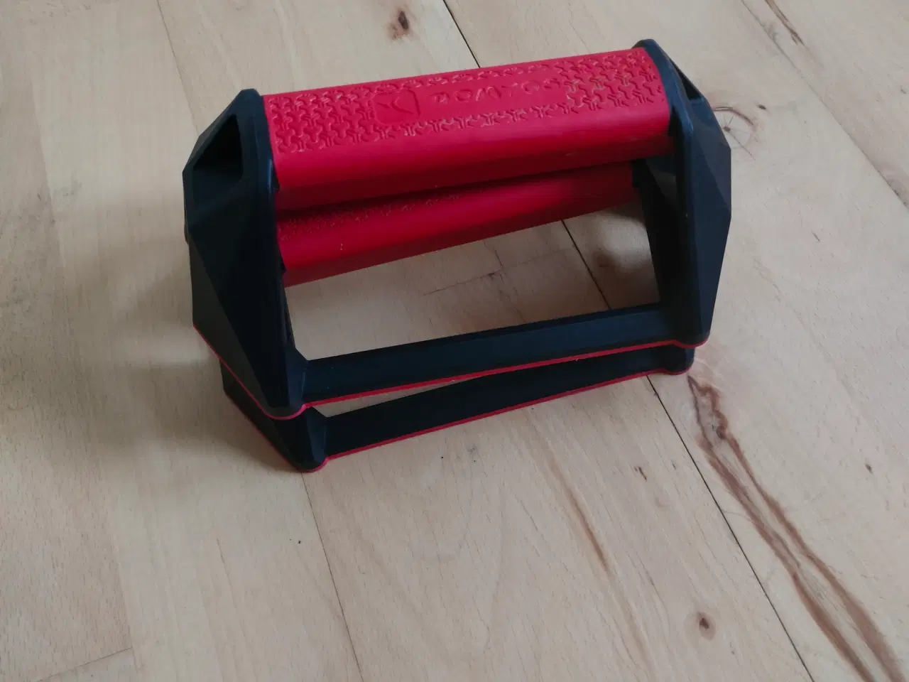 Billede 1 - Ubekendt Mærke Push Up Bar Sæt i rød og sort. 