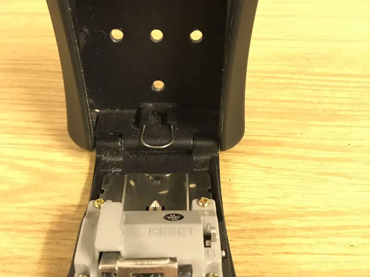 Billede 3 - Nøgleboks med 4 cifret kode