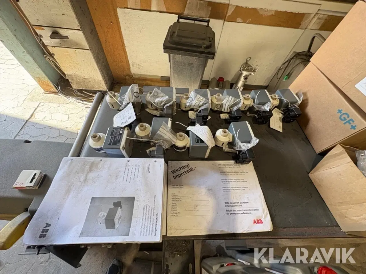 Billede 4 - Ventiler og rørskærere med mere diverse parti Lot