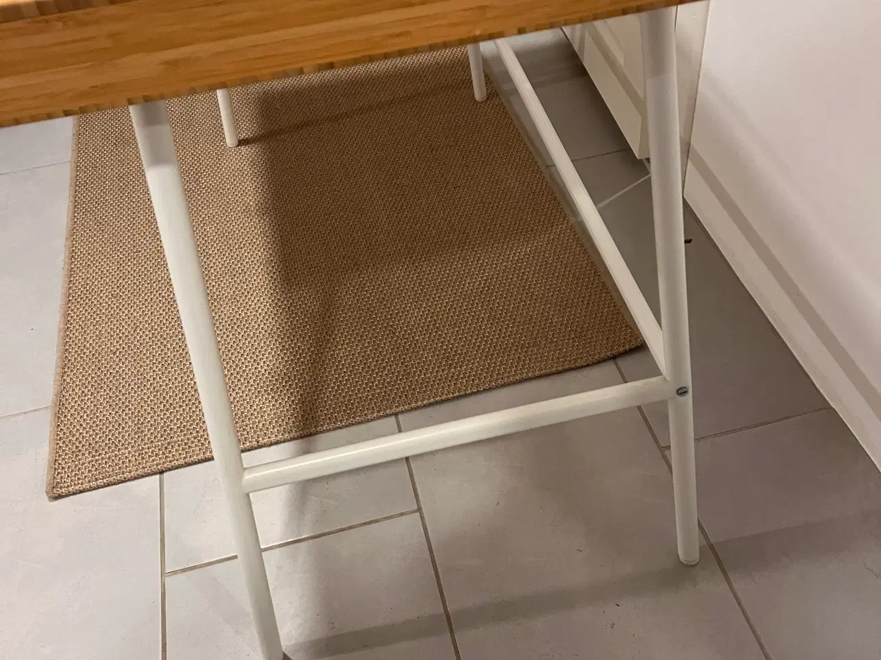 Billede 3 - Ikea skrivebord