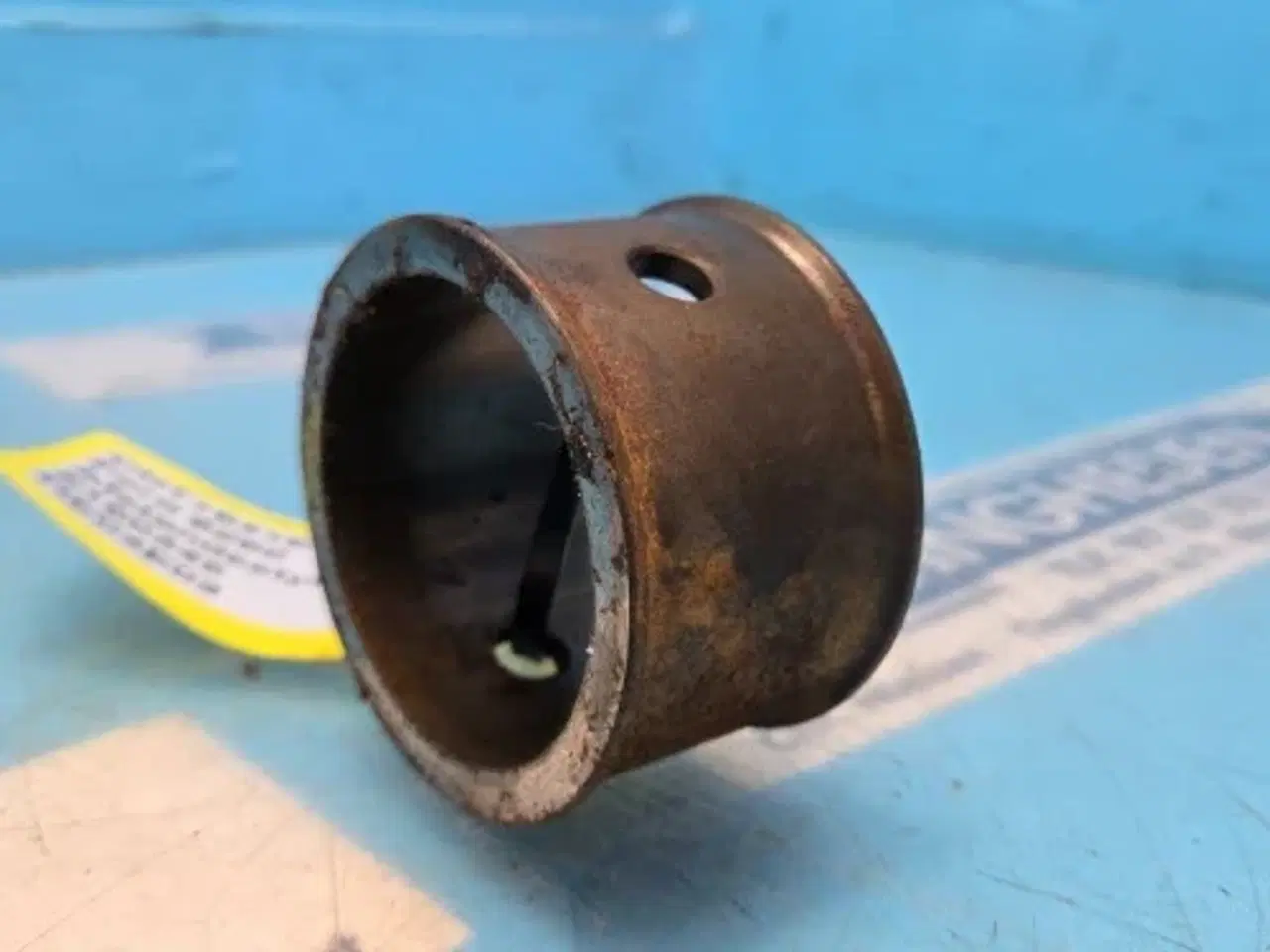 Billede 8 - Ford 8260 Afstandsstykke 5160345