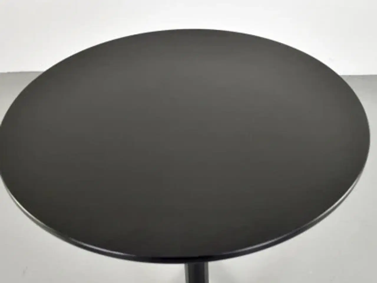 Billede 5 - Cafebord fra pedrali med rund sort plade.