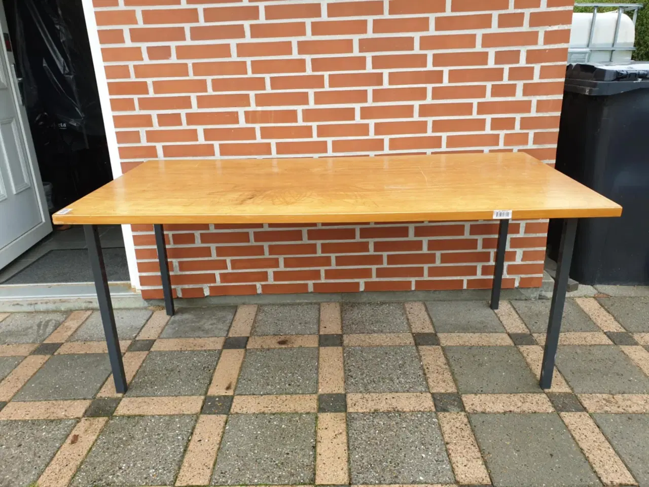Billede 2 - 2 Borde sælges