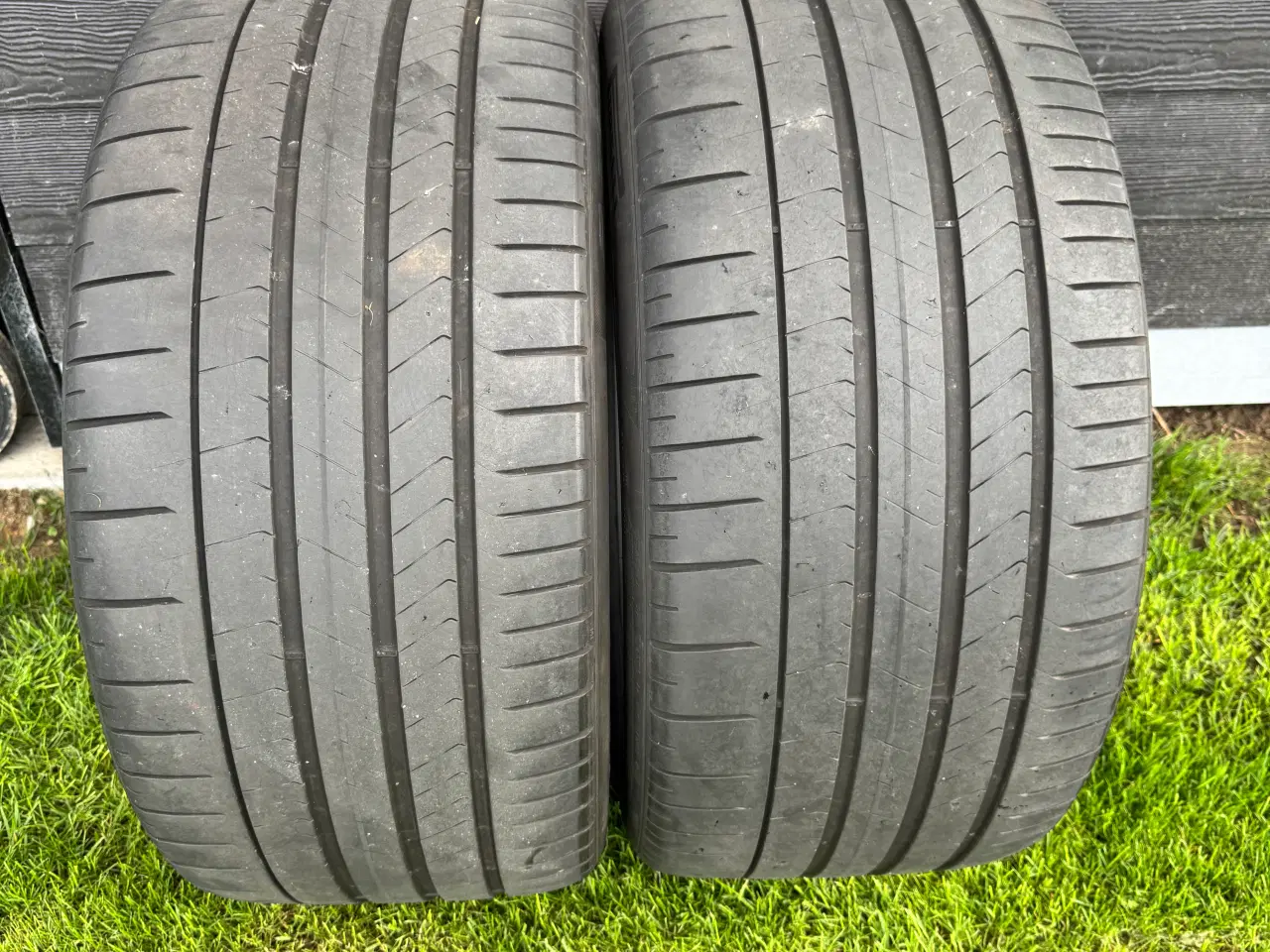 Billede 1 - Dæk 315/35 R22 Pirelli 
