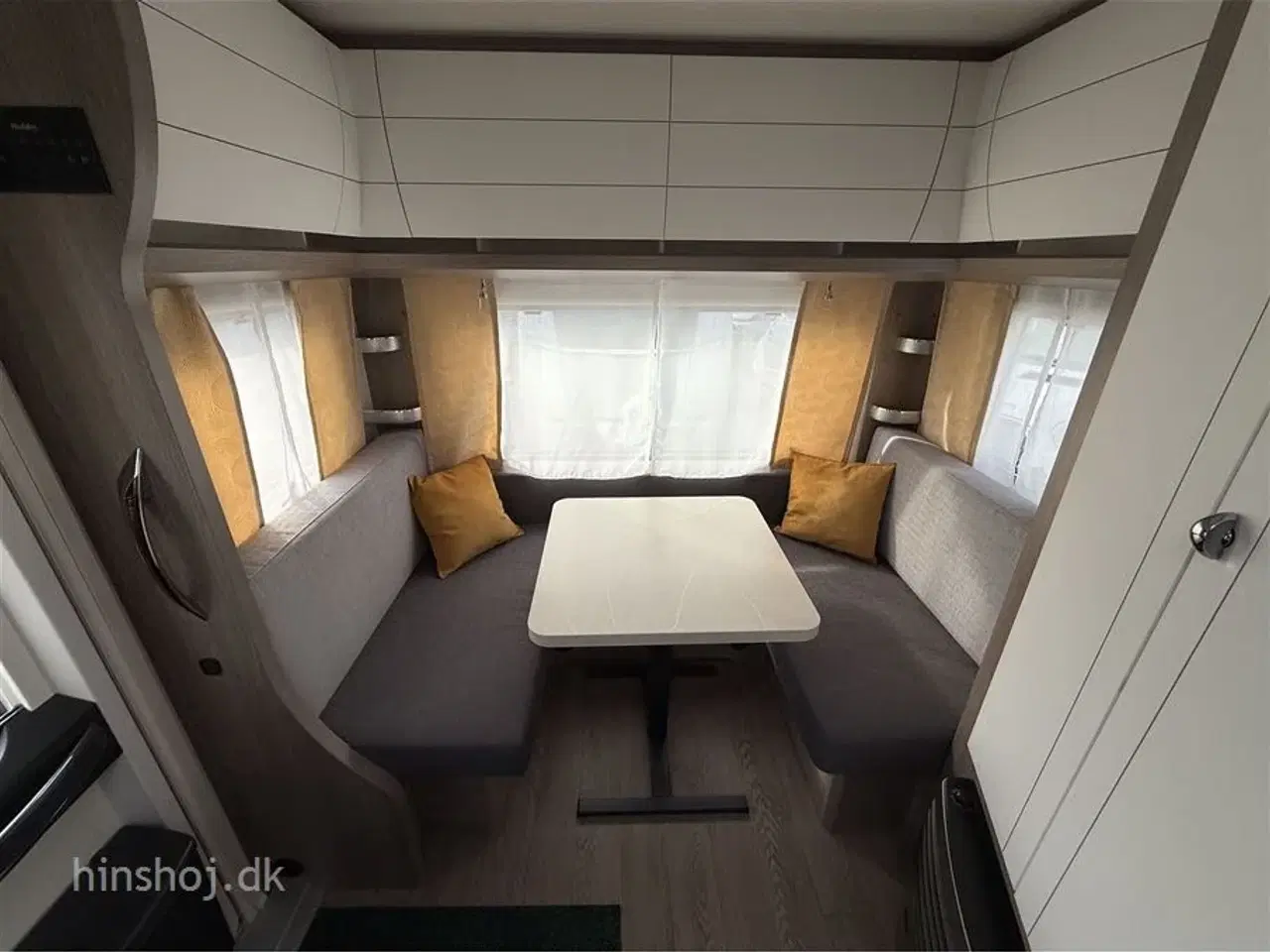 Billede 11 - 2026 - Hobby On Tour 460 DL   Dejlig rejsevogn med enkelsenge fra Hinshøj Caravan