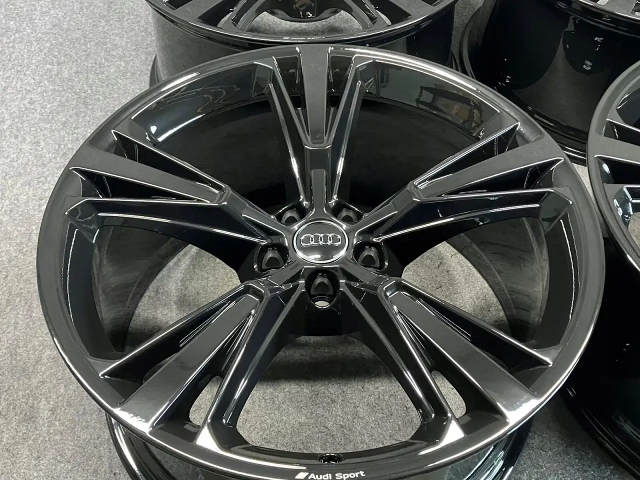 Billede 5 - ALUFÆLGE AUDI Q7 Q8 4M8 21"