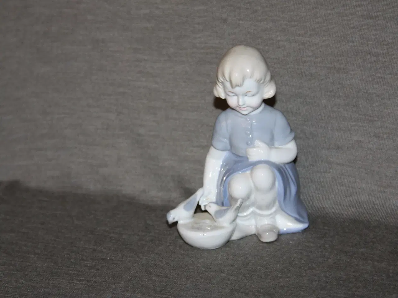 Billede 1 - Figurer højde 15 cm